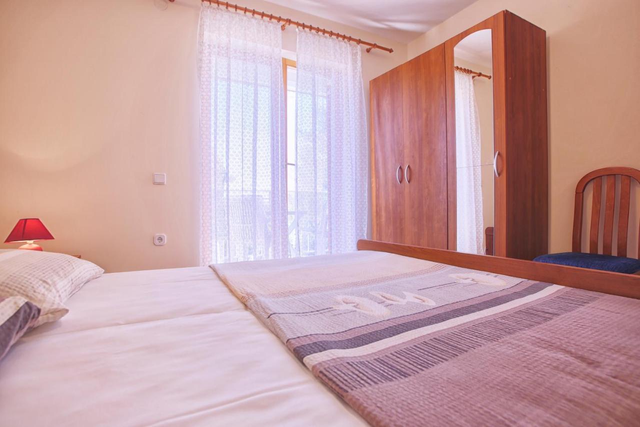 Mladen Apartamento Medulin Exterior foto